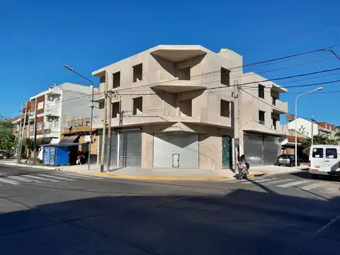 Departamento de 3 ambientes de pozo, precio promocional - Lomas Del Mirador