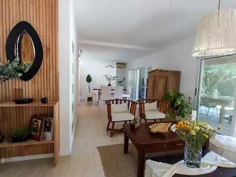 Casa en Venta en La Bota, USD 269.000