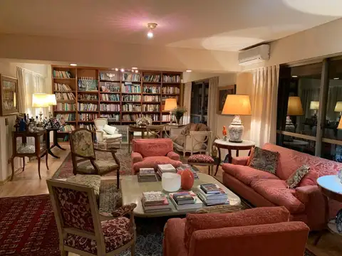 Departamento en Alquiler de 4 dormitorios