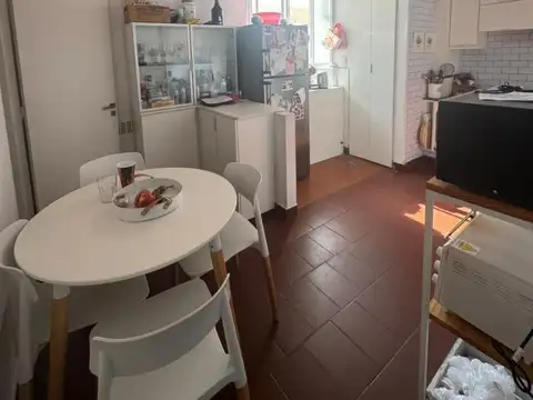 Departamento 4 ambientes con 2 baños