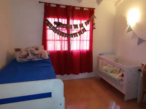 Casa 3 ambientes con 2 baños