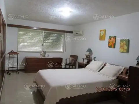 Vendo casa reciclada de 3 dormitorios en Pinares, Punta del Este.