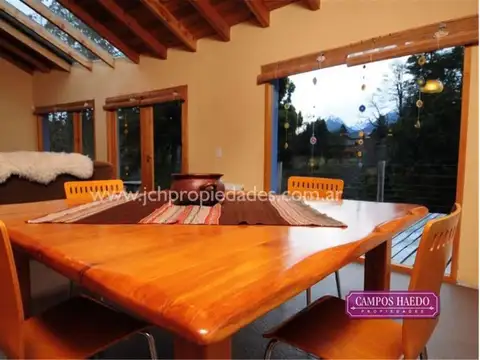 CASA DE MUY BUENA CALIDAD EN RINCÓN DE LYNCH - VILLA LA ANGO