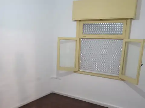 Departamento en Alquiler en Flores Sur, $ 480.000