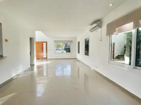 Casa en Alquiler en Country Club Banco Provincia, USD 2.700