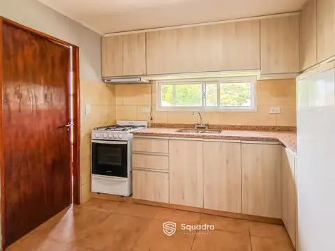Casa 3 ambientes con 1 baño