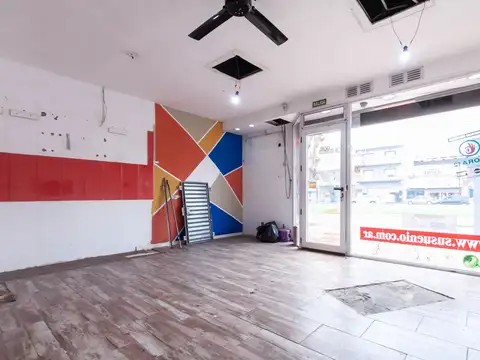 ALQUILER LOCAL COMERCIAL 70M2 SOBRE AVENIDA  LANUS