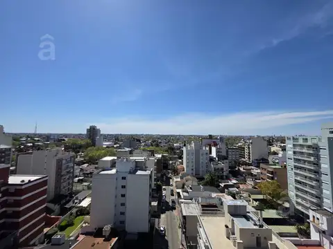 Boulevard Ballester  al 4900 entre Alvear y Lavalle
