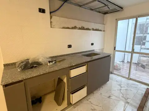 Depto Tipo Casa en Venta de Monoambiente