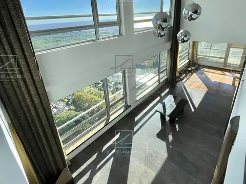 Departamento en Venta de 4 dormitorios