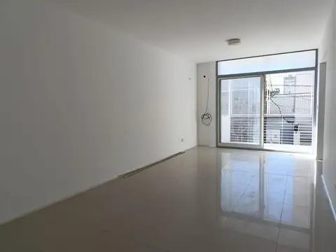 Departamento en Venta en Santos Lugares, USD 110.000