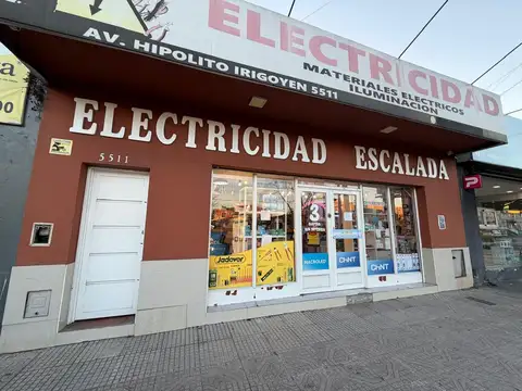 Av. Hipólito Yrigoyen al 5500