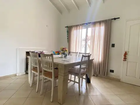 Casa en Venta en Jardines de Escobar, USD 140.000