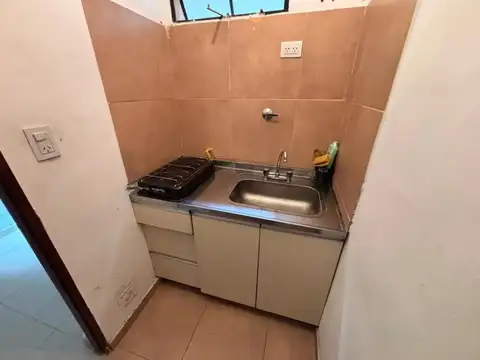 LOCAL - BARRIO CENTRO - HIPÓLITO IRIGOYEN 2454