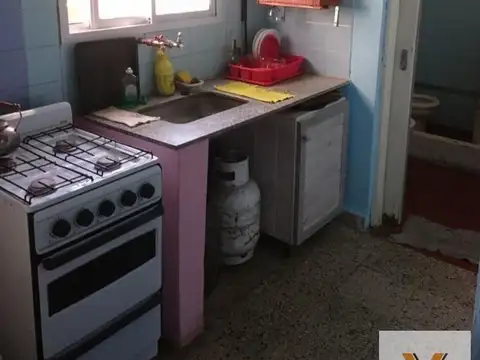 Casa 5 ambientes con 3 baños