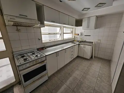 Departamento en Alquiler de 4 ambientes