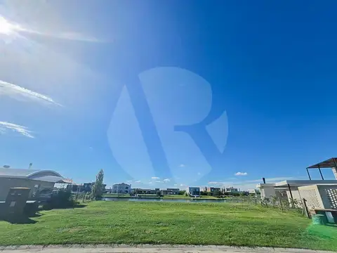 Terreno en Venta 38  mts Frente