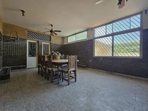Depto Tipo Casa en Venta de 4 ambientes