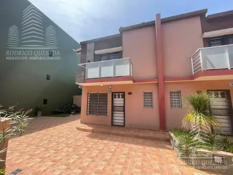 Depto Tipo Casa en Venta de 2 dormitorios