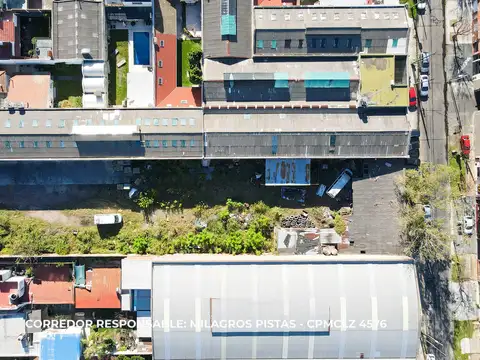 Casella Piñeyro  , Avellaneda 600