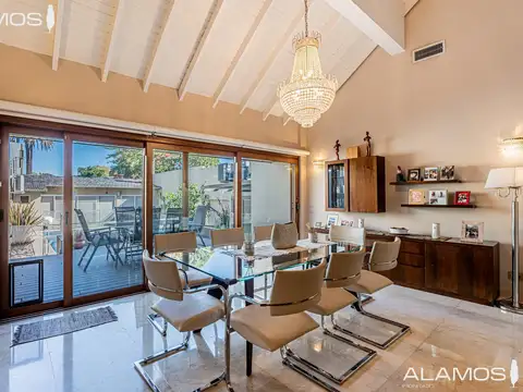 VENTA CASA 5 AMB VILLA SARMIENTO EXCLUSIVA