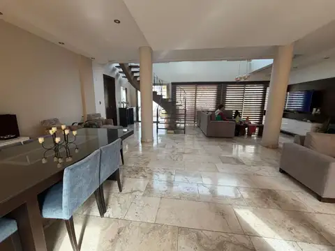 Casa en Venta en Libertador Gral San Martín, USD 800.000