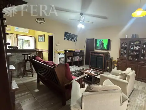 Casa en Venta en Bernal Oeste, USD 120.000
