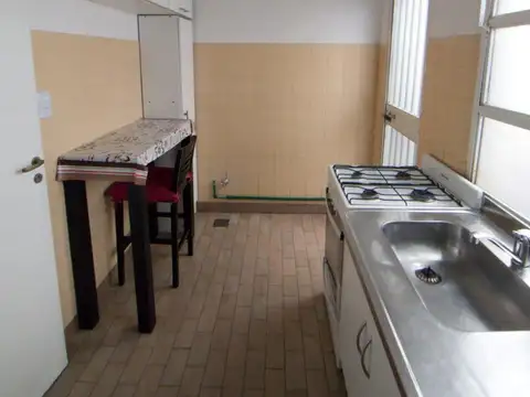 VENTA DEPARTAMENTO MONSERRAT 1 AMBIENTE AMPLIA COCINA