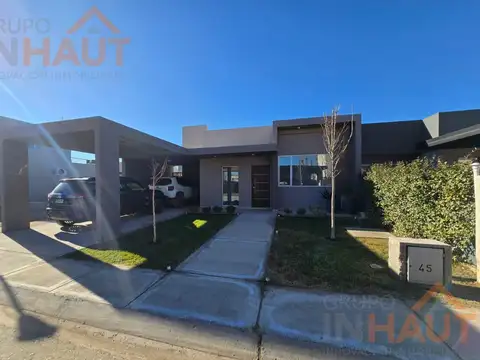 Casa Gerencial en una planta Barrio Privado Costa Serena