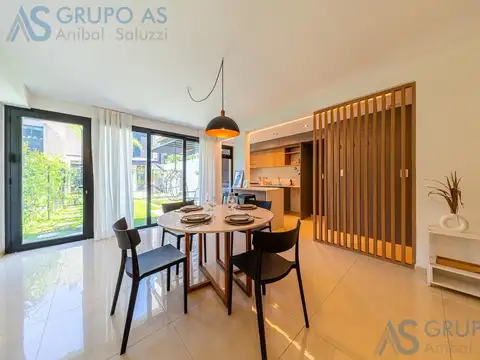 Casa 5 ambientes con 2 baños