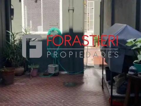 Depto Tipo Casa en Venta de 3 ambientes