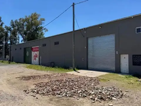 VENDE GALPÓN COMERCIAL 1527 MTS2