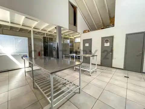 Local en Venta en Villa la Angostura, USD 620.000