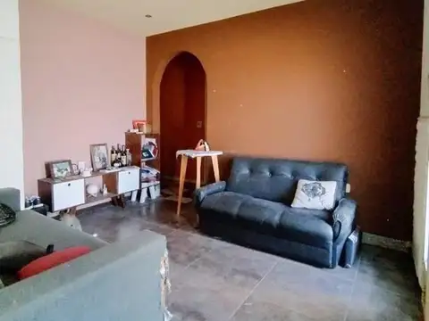 Casa en Venta en San Antonio de Padua, USD 130.000
