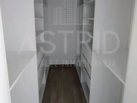 Departamento en Venta en Punta Chica, USD 216.000