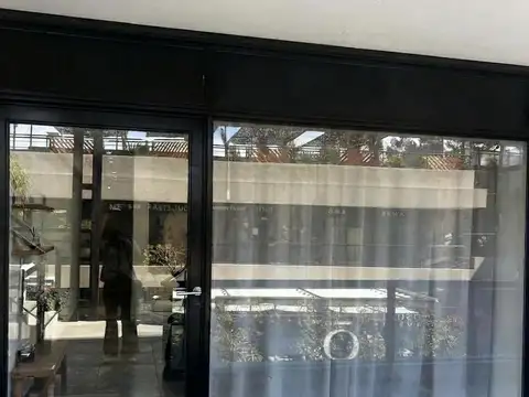 Euskal Herria Plaza Av. Cnel. Escalada 1200 Troncos del Talar