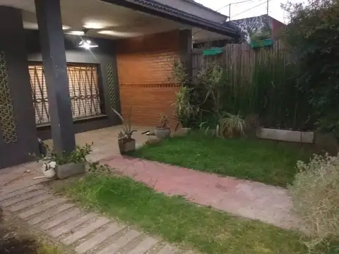 Depto Tipo Casa en Alquiler en Jose Clemente Paz, $ 750.000