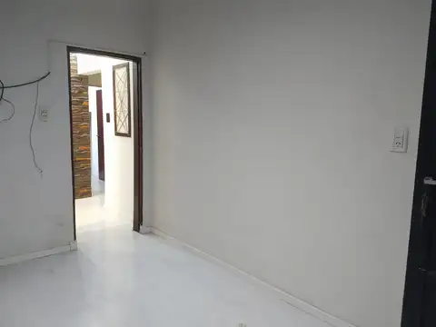 Depto Tipo Casa en Alquiler 25 años