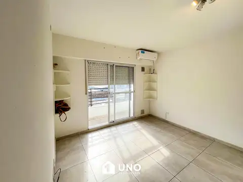 Italia 1500, Piso 04