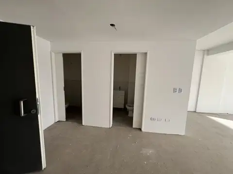 Oficina a estrenar planta libre en piso 11 – 98 m² en Recoleta