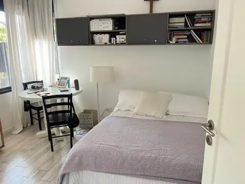 RETASADA Casa  al agua en Barrio Cerrado \ TIGRE BENAVIDEZ