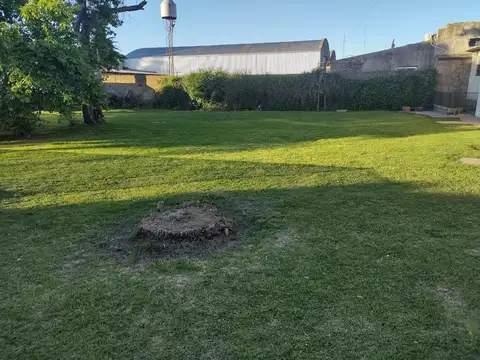 Casa 6 ambientes con 3 baños