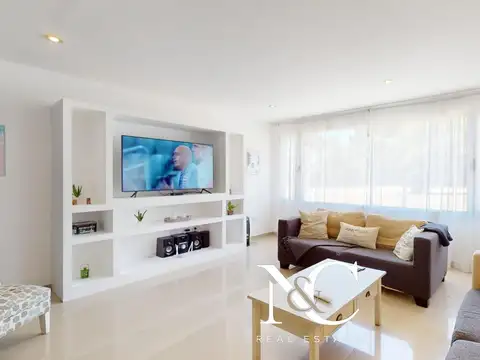 Casa en venta en Costa Esmeralda fondo cancha golf