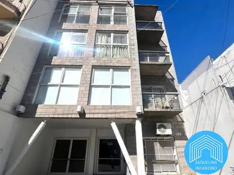 VENTA RAMOS MEJÍA 3 AMBIENTES EN DUPLEX CON TERRAZA PROPIA