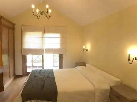 Casa - Venta - Uruguay, PLAYA BRAVA PUNTA DEL ESTE
