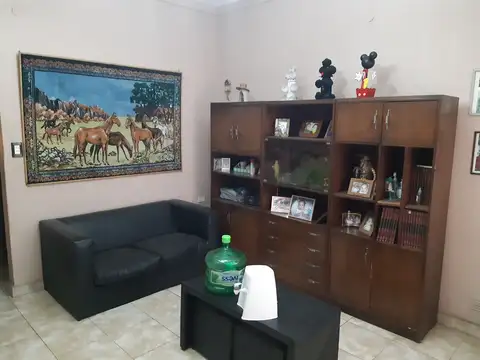 Casa en Venta en Haedo Sur, USD 165.000