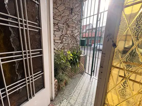 Casa en Venta en Ramos Mejía, USD 235.000
