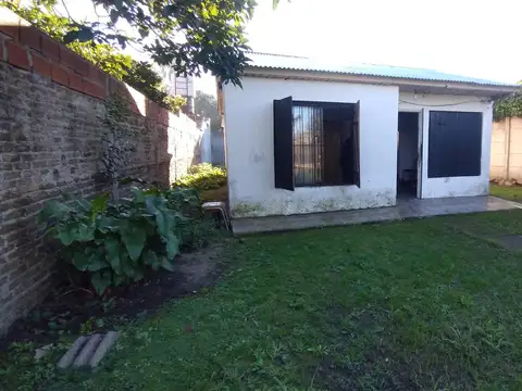 VENTA LOTE CASA A REFACCINAR HUDSON