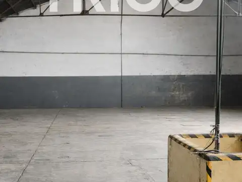 Avenida Brig. General Juan Manuel de Rosas al 1200