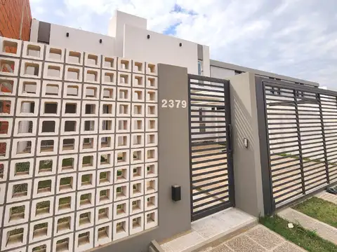 Casa en Venta en Rio Cuarto, USD 239.000